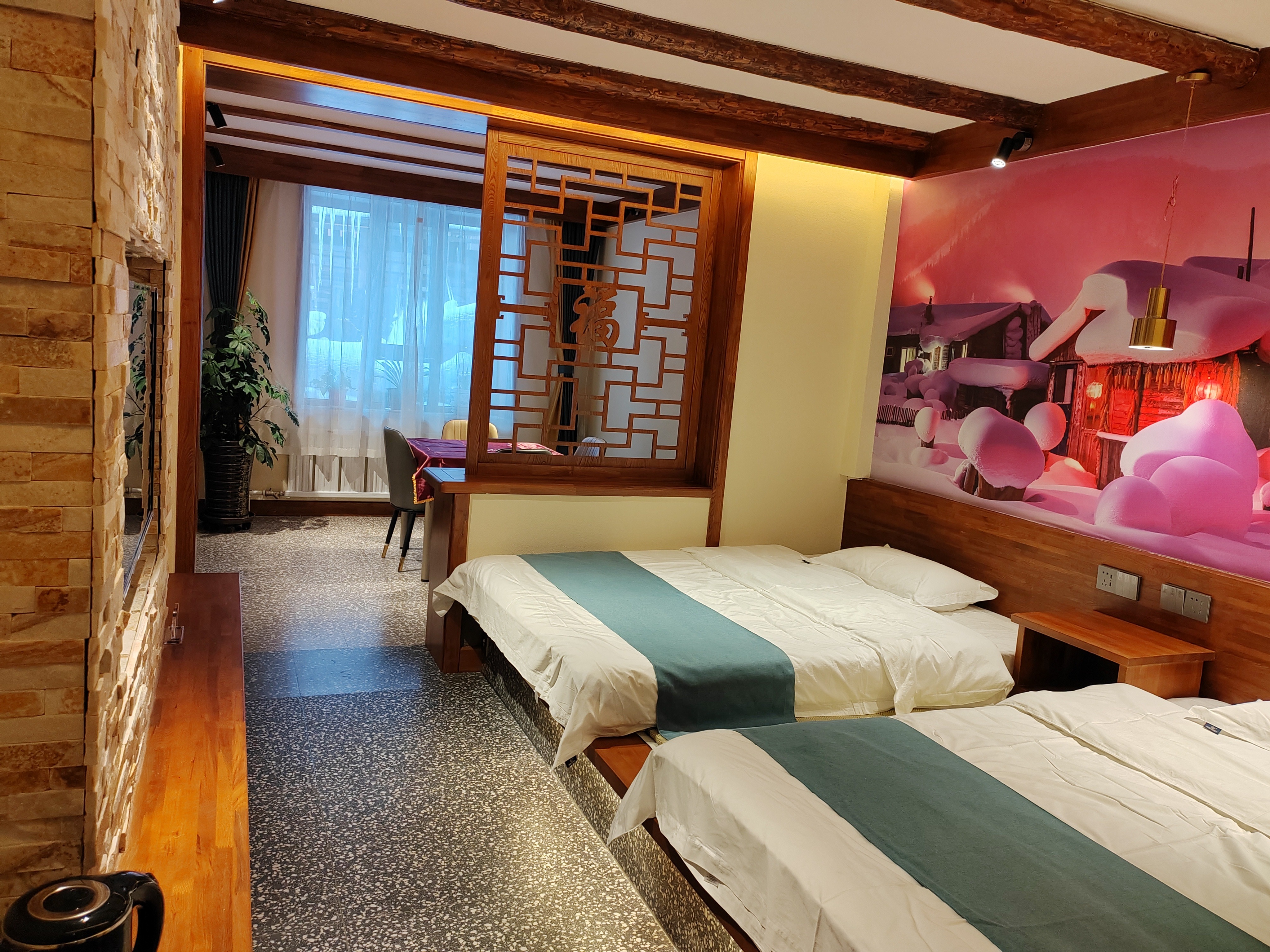 هتل نشان ناکسو